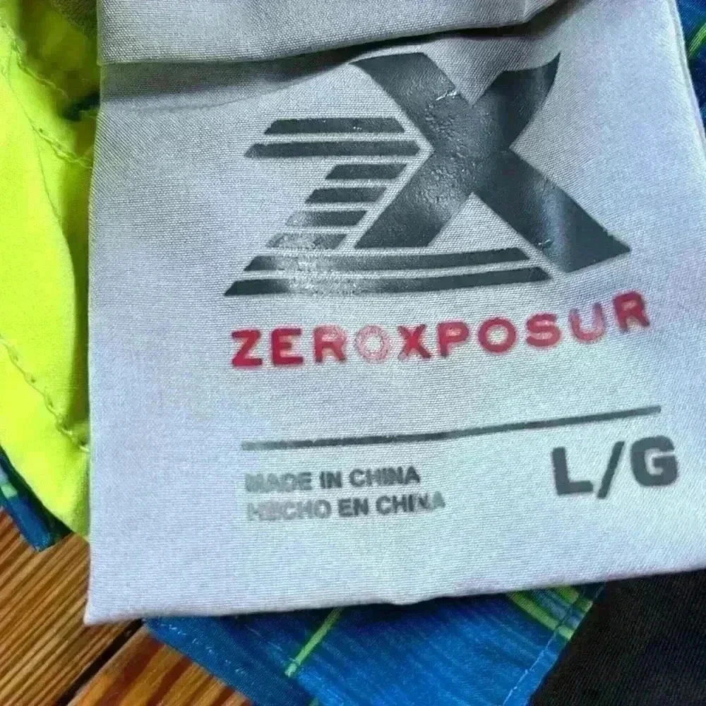 2 Pairs Of Men's Swim Trunks... ZX... ZeroXposur Size Large - Picture 4 of 10